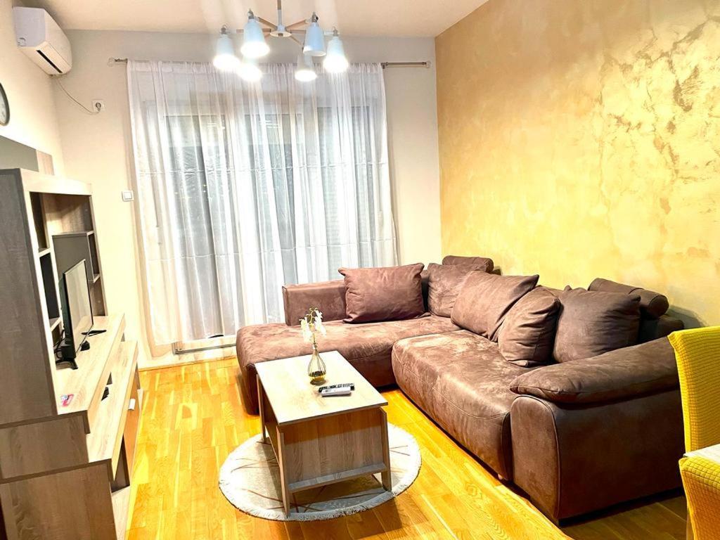 Naki Apartmani Podgorica Room photo